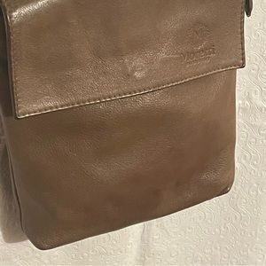 Walter Moretti Italian Leather Crossbody
